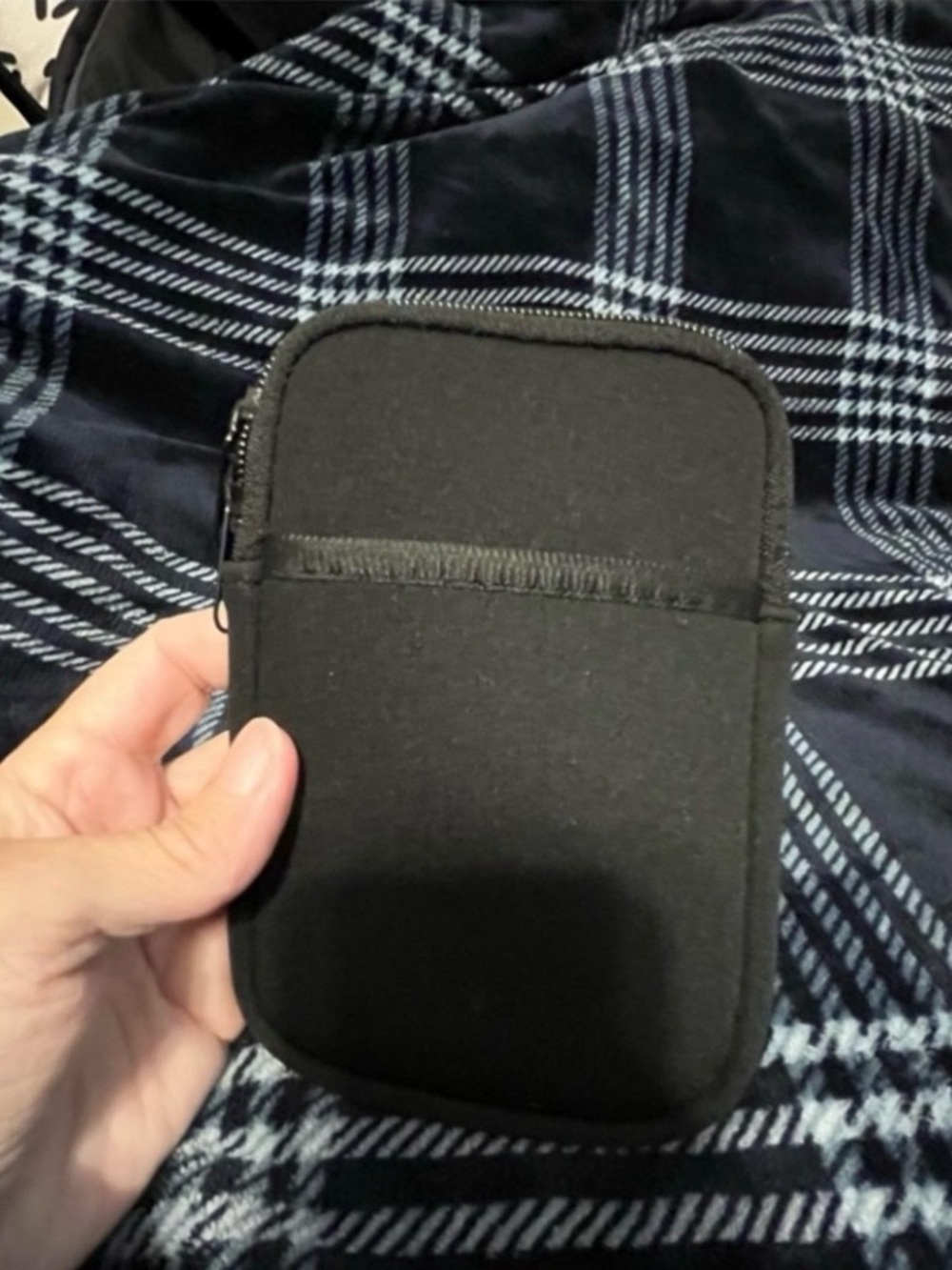 Pouch that Velcros to a mug